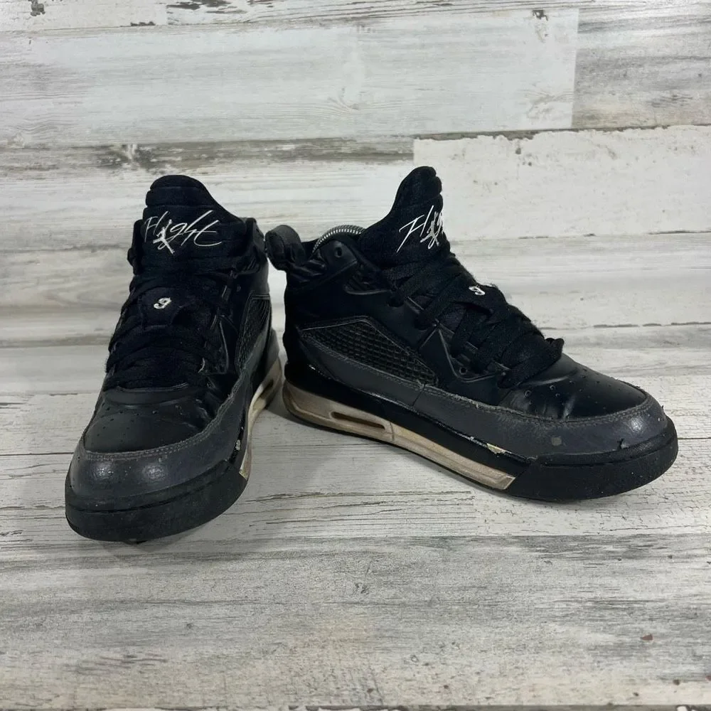 Nike Kids Jordan Flight 654262-005 Black Lace Up Sneakers‎ Size 6Y